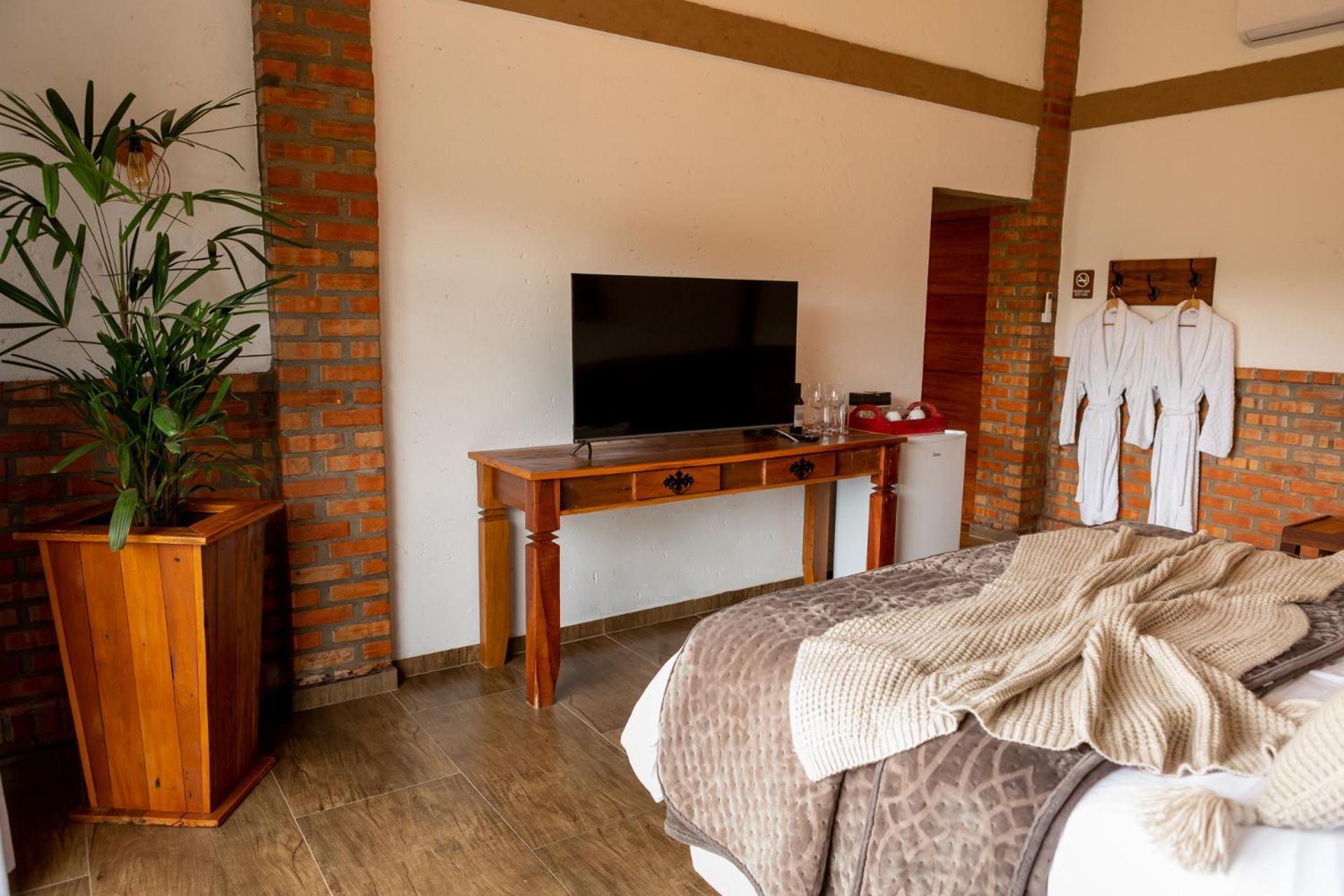 Pousada Gostinho De Sitio Sao Pedro de Alcantara Ngoại thất bức ảnh