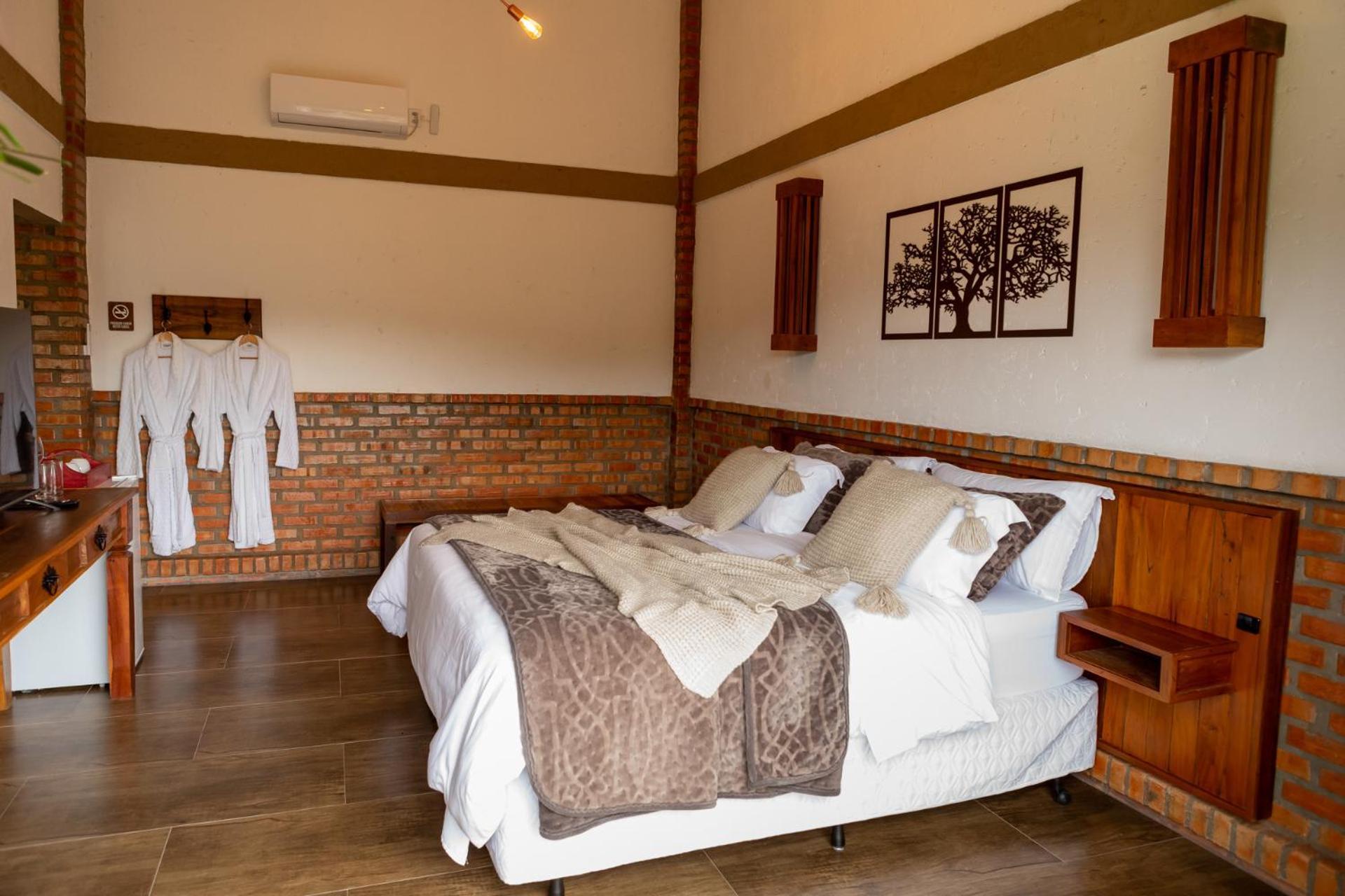 Pousada Gostinho De Sitio Sao Pedro de Alcantara Ngoại thất bức ảnh